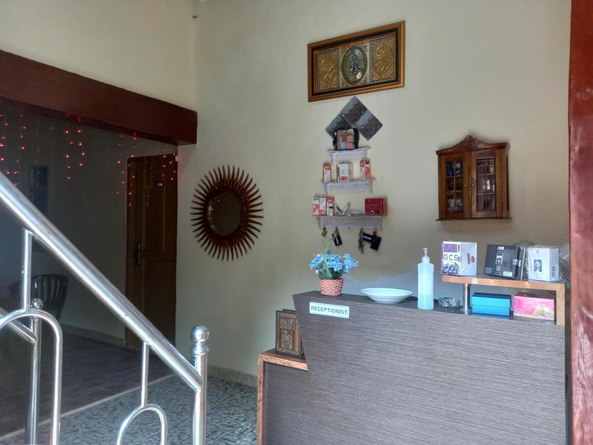 Oyo 90731 E-Kreasi Home Test Buitenkant foto